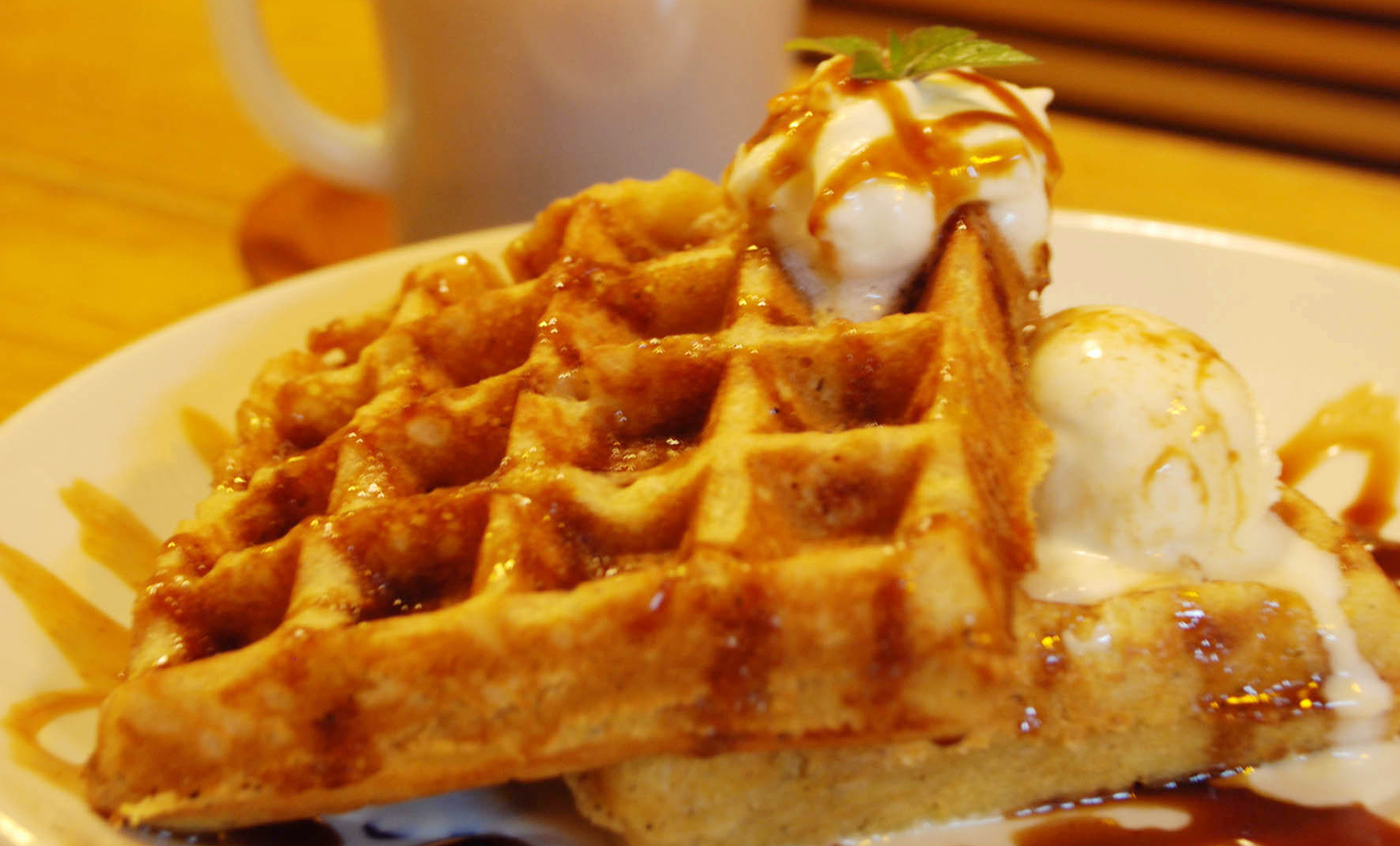塩バターキャラメルワッフル